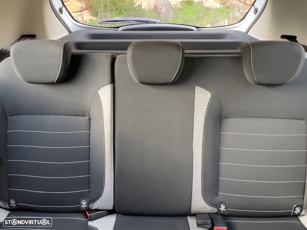 Dacia Sandero 0.9 TCe SL Stepway of Life - 19