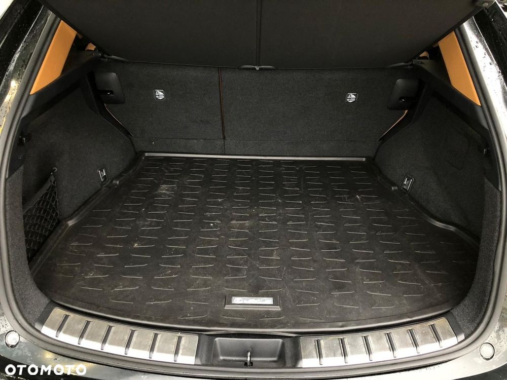 Lexus NX 350h Prestige AWD - 32