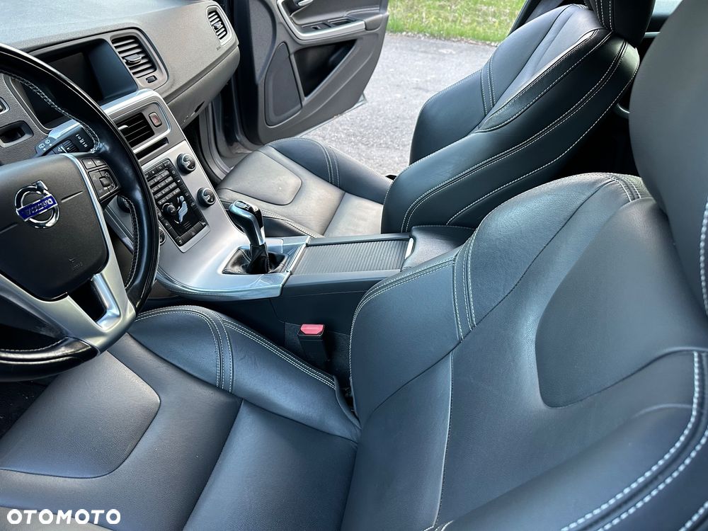 Volvo V60 - 13