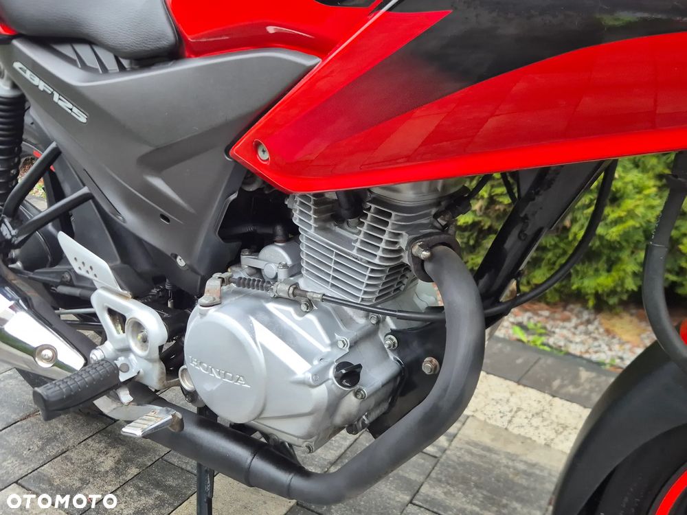 Honda CBF - 14