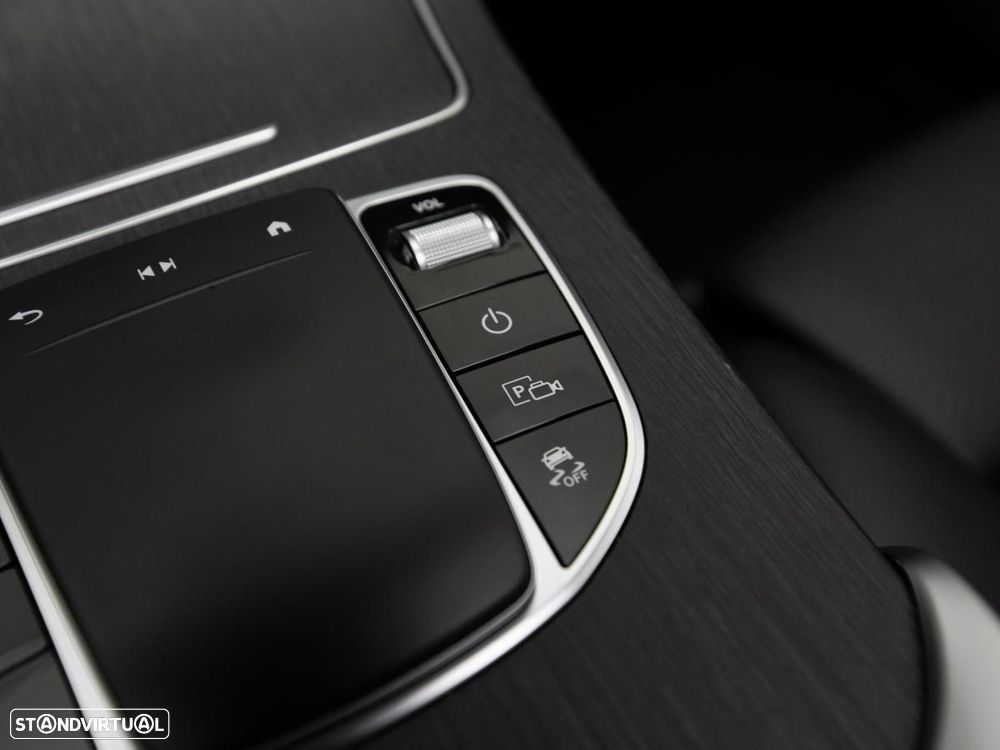 Mercedes-Benz GLC 300 de 4Matic - 28