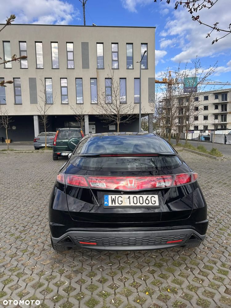 Honda Civic 1.8 Comfort - 4