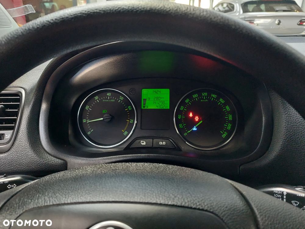 Skoda Roomster 1.2 TSI Style - 17