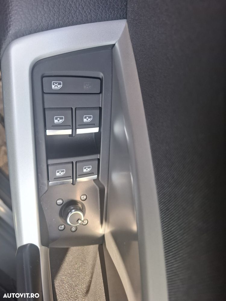 Audi Q3 35 TDI S tronic S line - 14