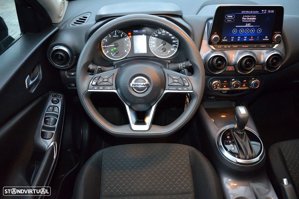 Nissan Juke 1.0 DIG-T Acenta DCT - 2