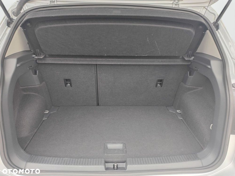 Volkswagen T-Cross - 14