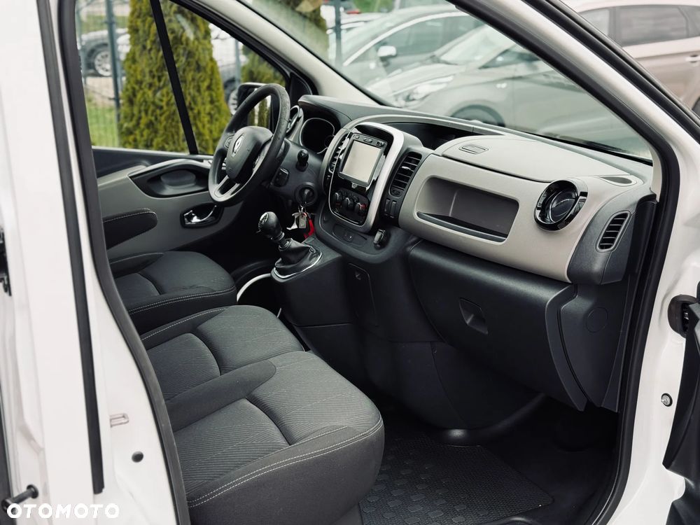 Renault Traffic - 18