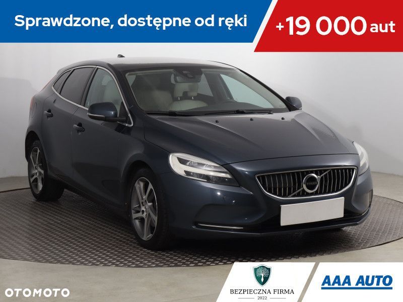 Volvo V40 - 1