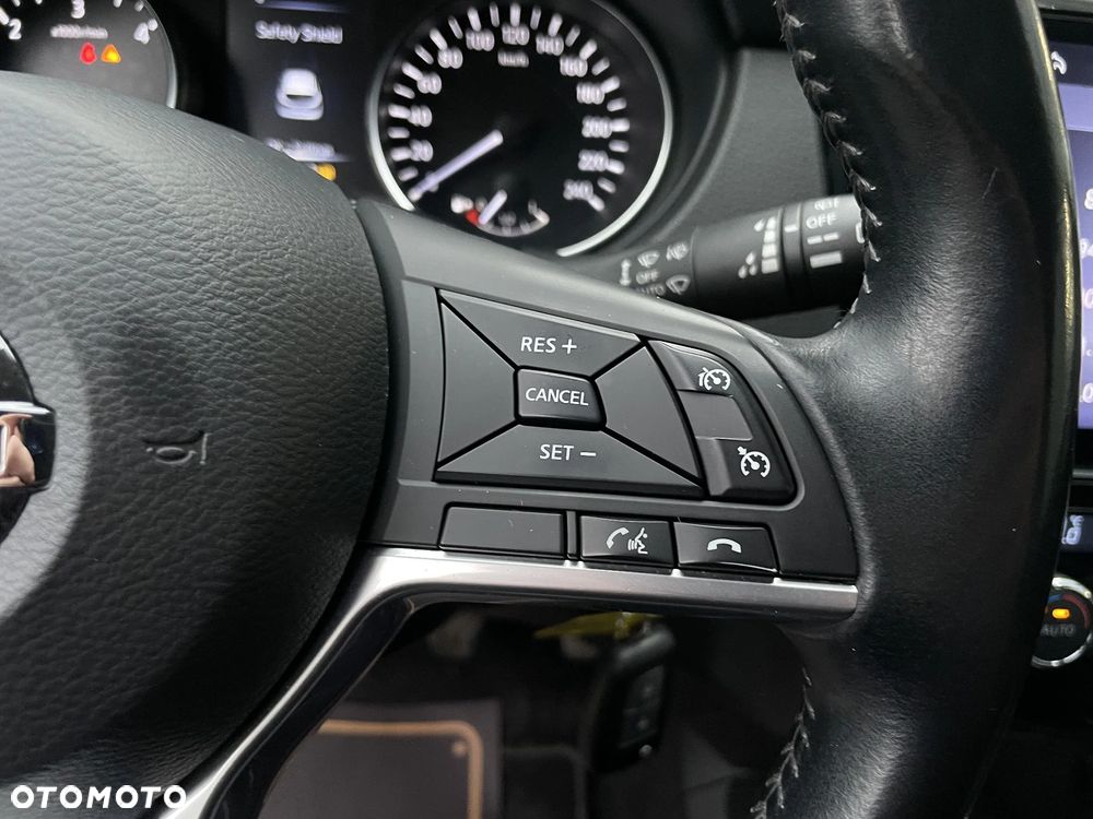 Nissan Qashqai 1.5 dCi N-Connecta - 24