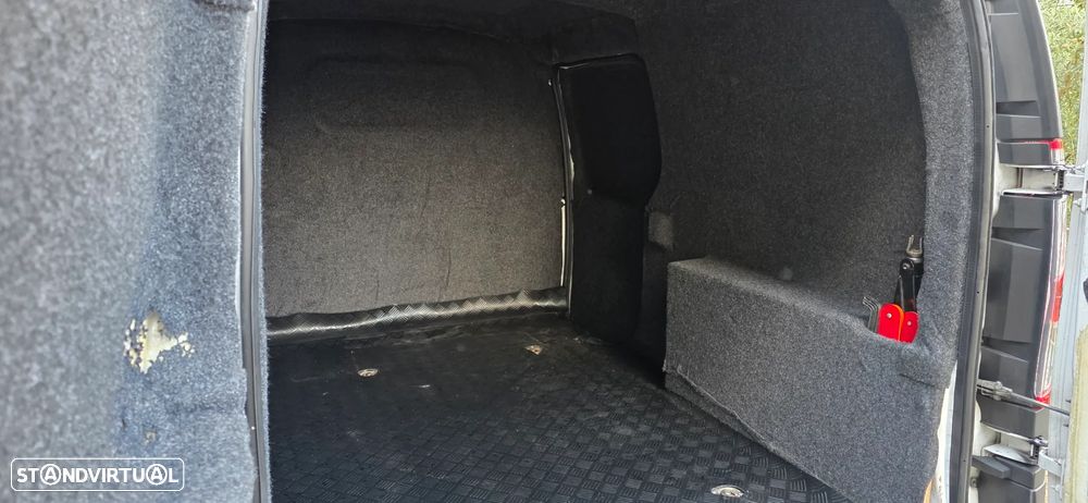 Renault Kangoo maxi Dci - 8