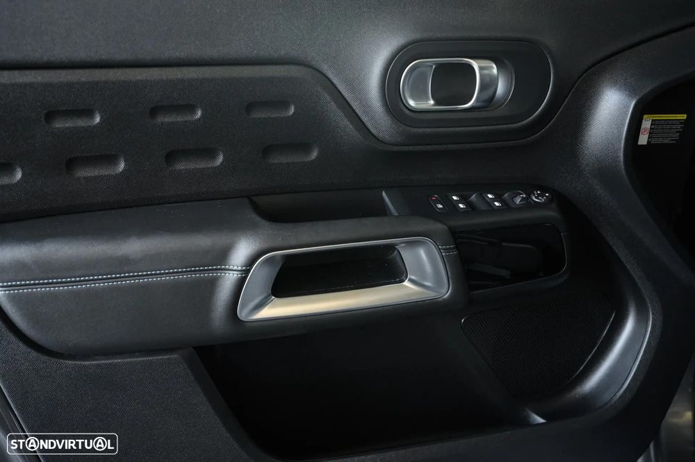 Citroën C5 Aircross 1.2 Hybrid Shine e-DSC6 - 25