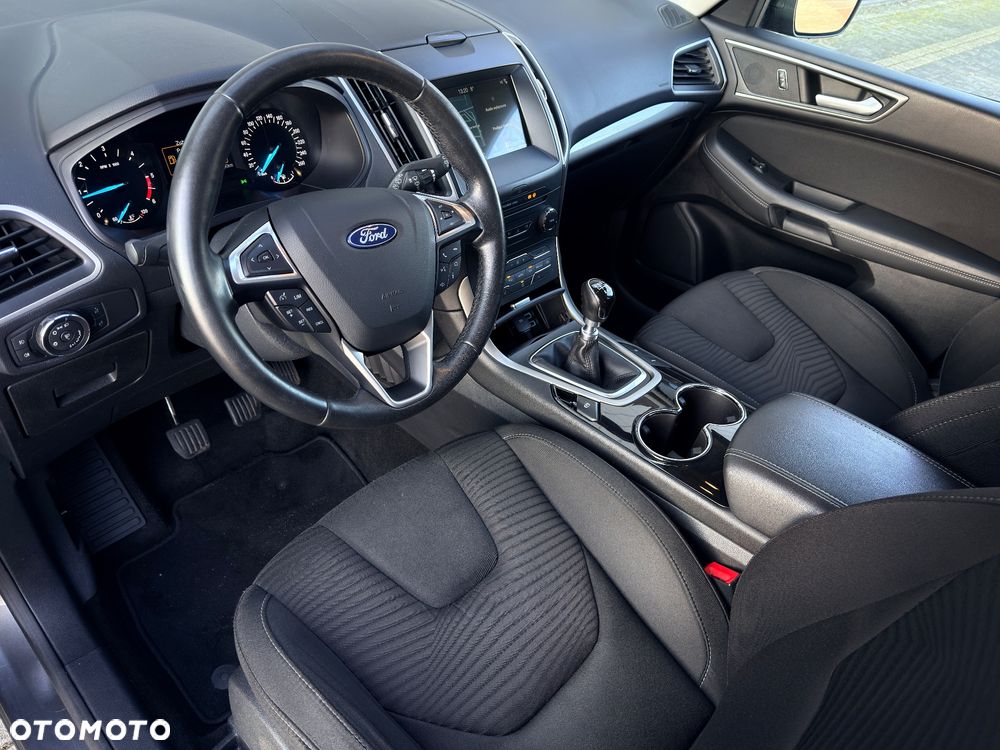 Ford S-Max 2.0 TDCi Trend - 17