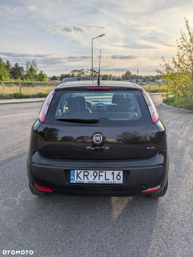 Fiat Punto Evo 1.4 8V Estiva Blue&Me - 4