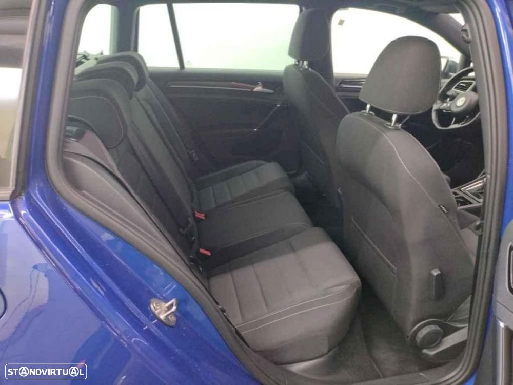 VW Golf Variant R 4Motion (BlueMotion ) DSG - 3