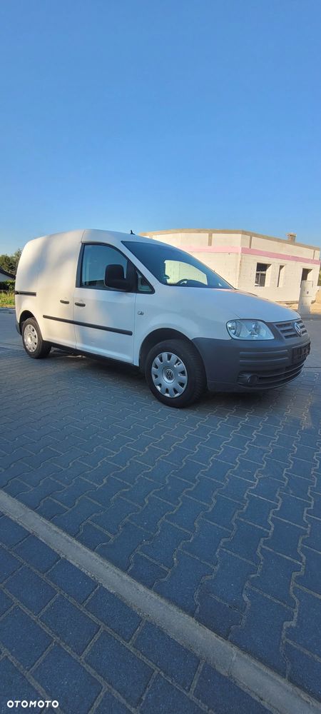 Volkswagen Caddy - 9