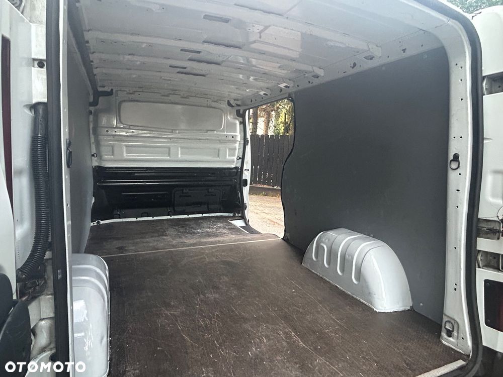 Opel Vivaro - 3