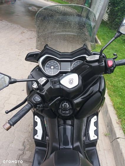 Yamaha X-max - 4