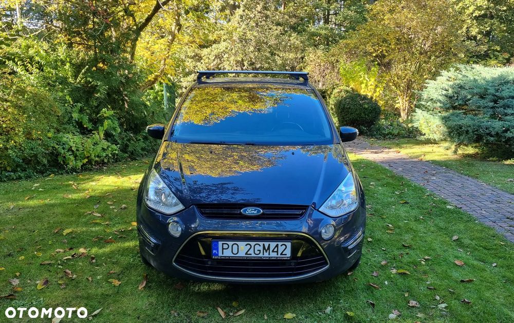 Ford S-Max 2013 photo 2