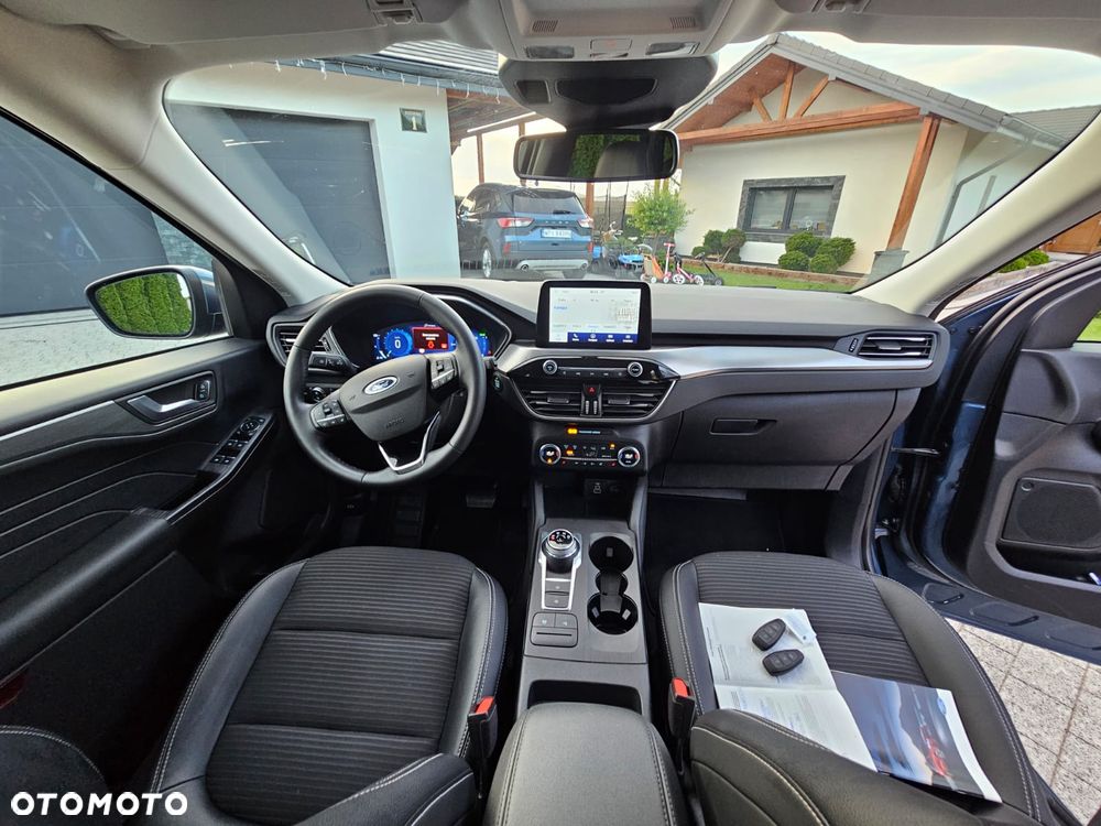 Ford Kuga 2.5 FHEV FWD Titanium X - 17