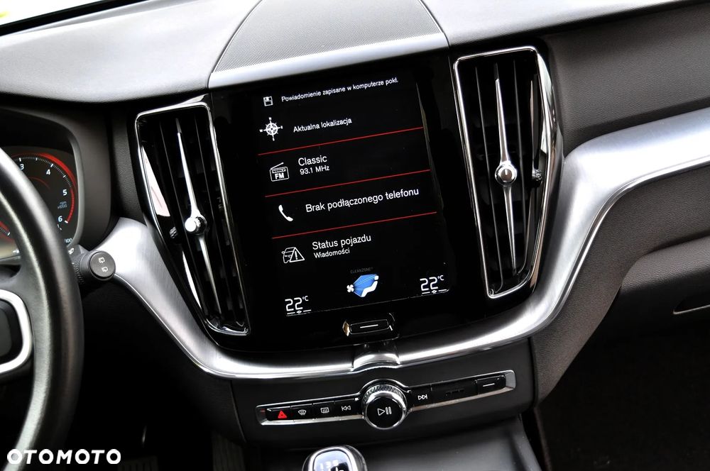 Volvo XC 60 D3 Momentum Pro - 31