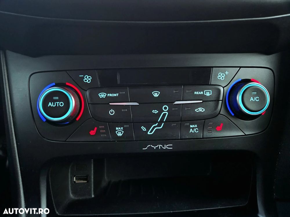 Ford Focus 1.5 EcoBoost Trend - 10