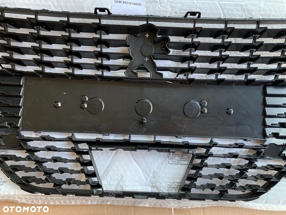 Grill Atrapa przednia Peugeot 208 II 2019- - 10