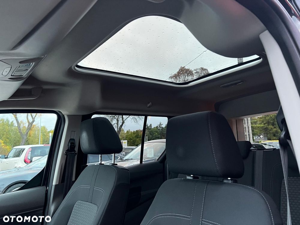 Ford Tourneo Connect - 11