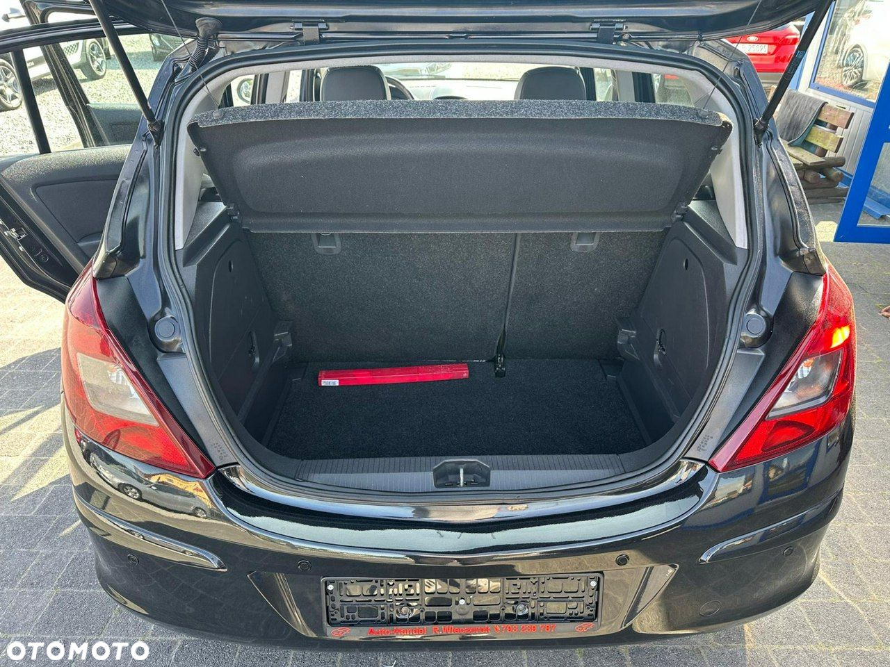 Opel Corsa - 25