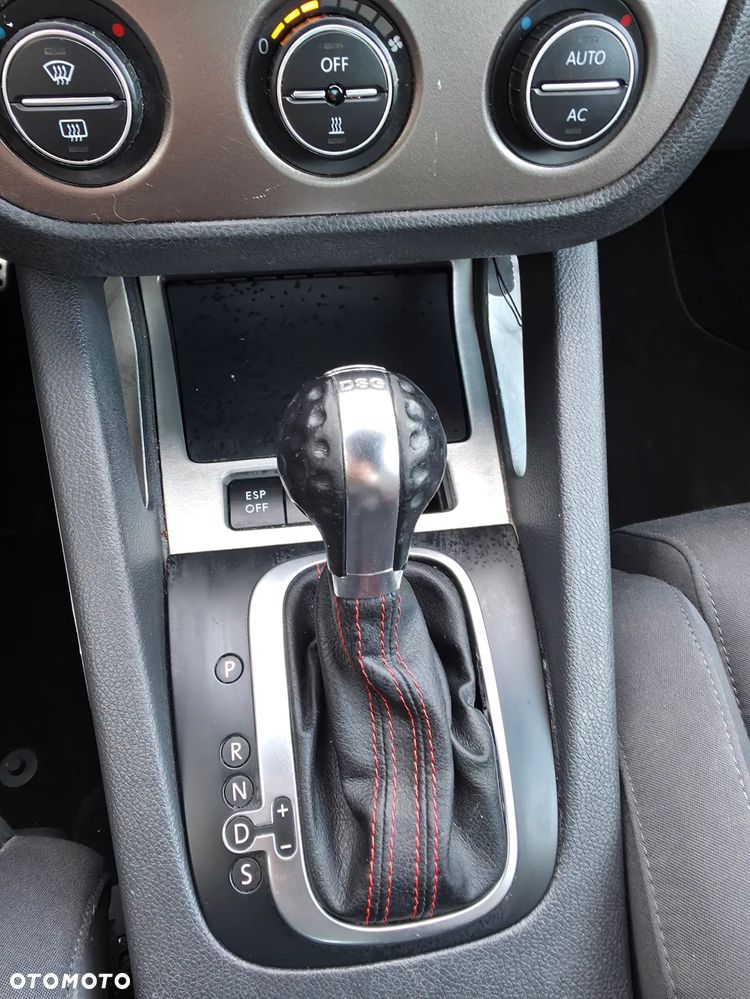 Volkswagen Golf - 18