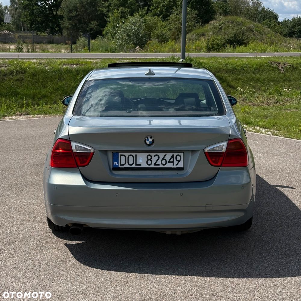 BMW Seria 3 320i - 6