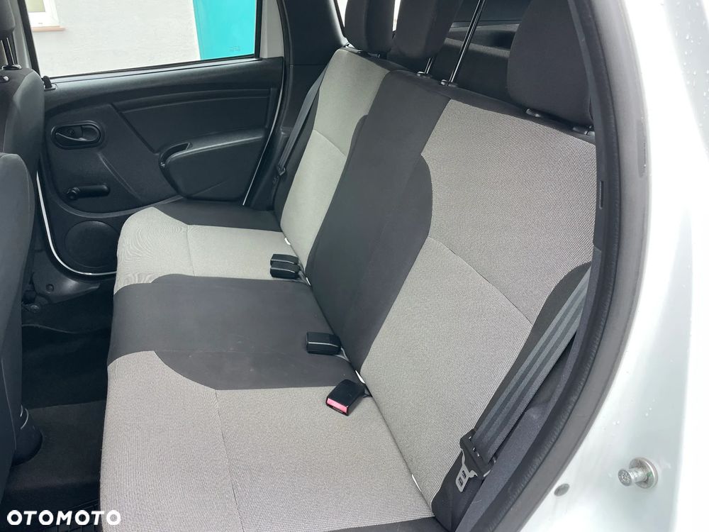 Dacia Duster 1.6 16V 105 4x2 Ice - 19