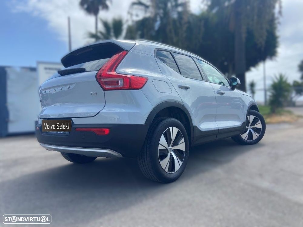 Volvo XC 40 1.5 T2 Momentum Plus - 28