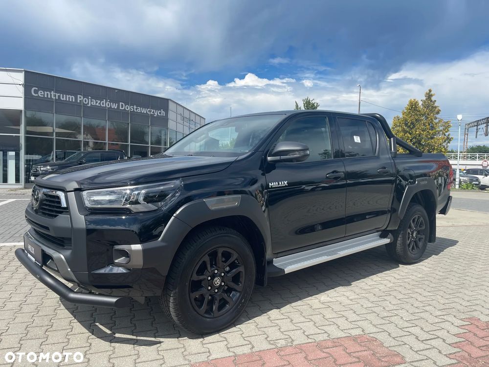 Toyota Hilux 2.8 D-4D Double Cab Invincible 4x4 - 2