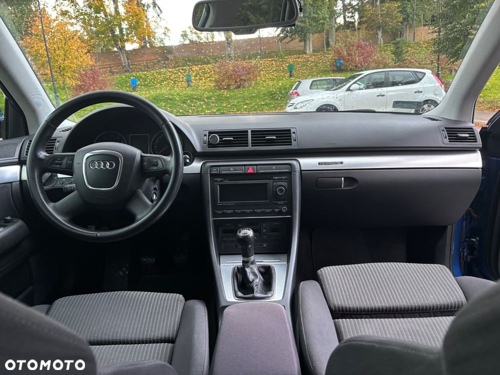 Audi A4 Avant - 8