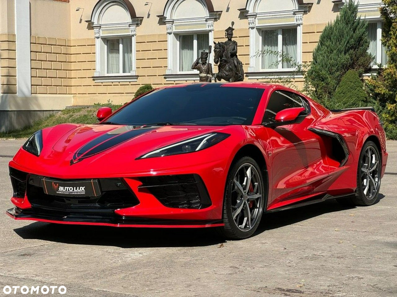 Chevrolet Corvette - 16