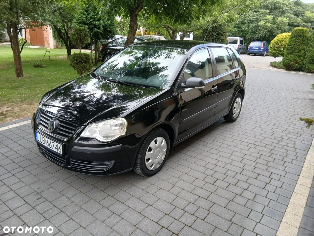 Volkswagen Polo - 2