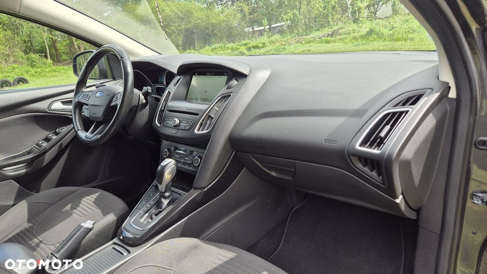 Ford Focus 2.0 TDCi Titanium ASS PowerShift - 6