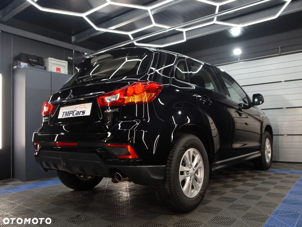 Mitsubishi ASX - 5
