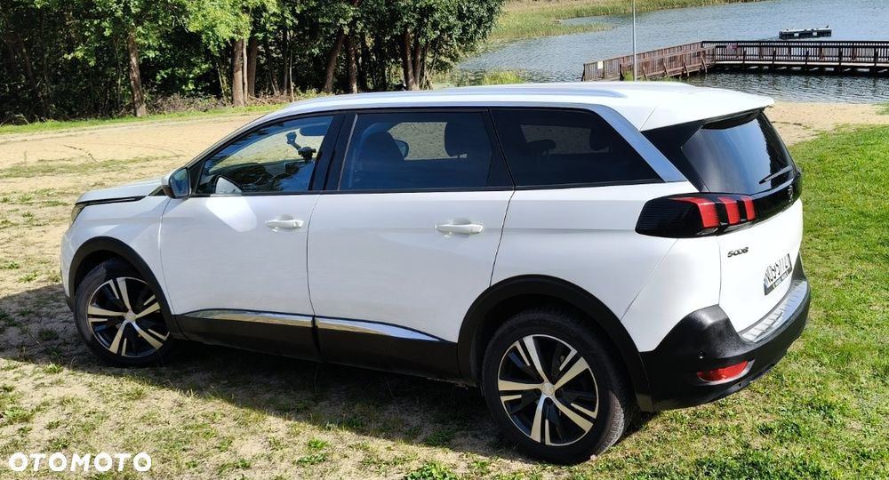 Peugeot 5008 - 4