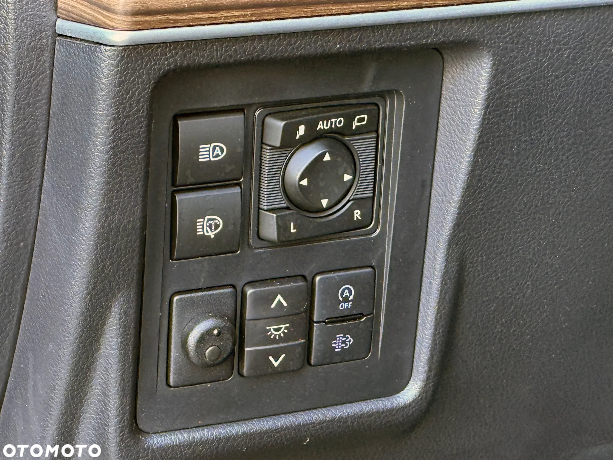 Toyota Land Cruiser LC 2.8 D-4D Prestige - 25