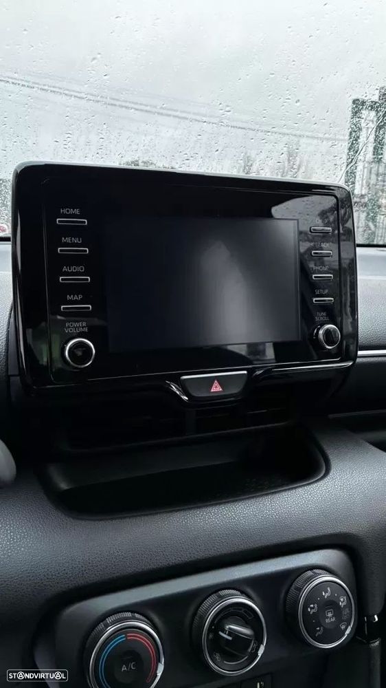 Toyota Yaris 1.0 VVT-i Comfort Plus - 12