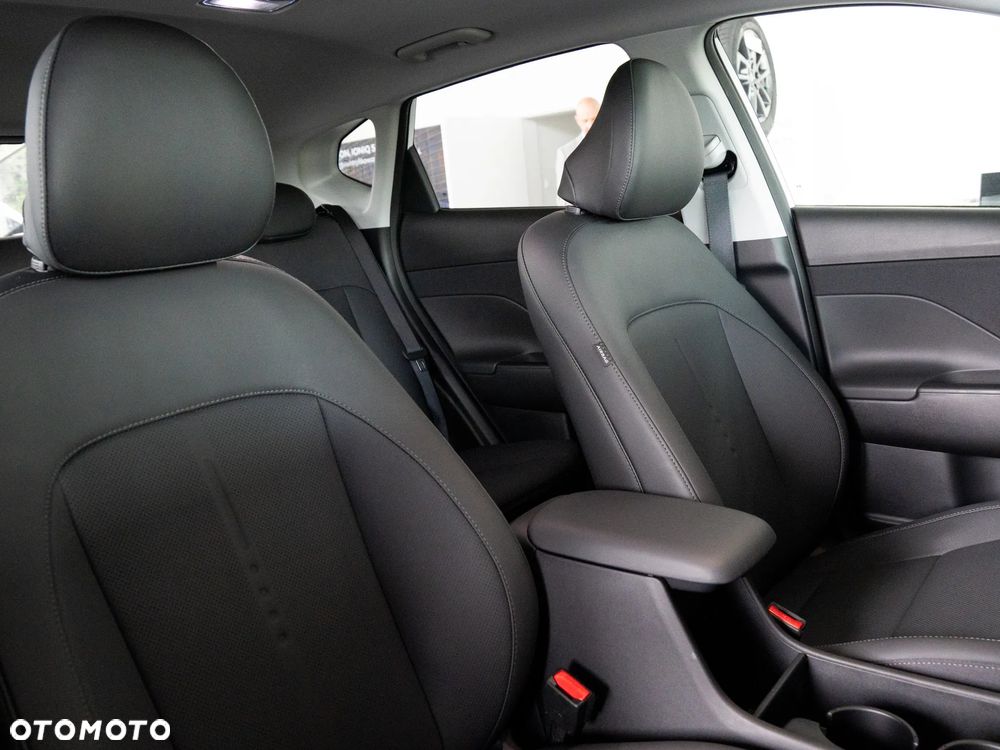 Hyundai Kona 1.6 GDI Hybrid Platinum DCT - 33