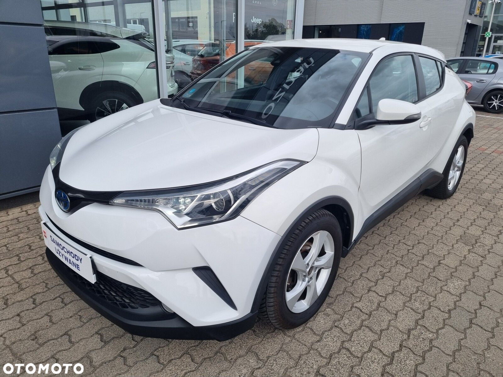 Toyota C-HR - 7