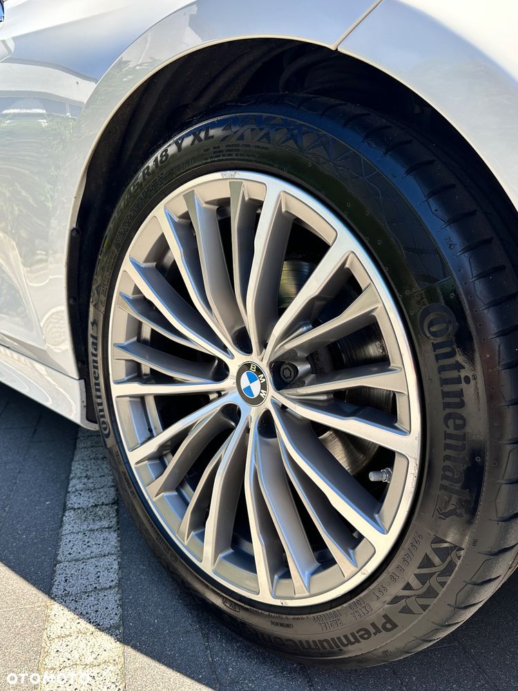 BMW Seria 3 320d Edition Luxury Line Purity - 10
