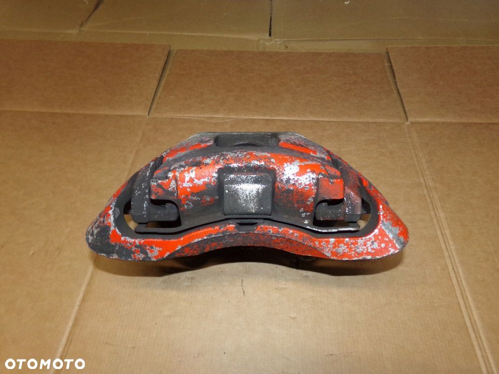 ZACISK HAMULCOWY PRAWY PRZÓD PRZEDNI SAAB 93 2.0 T - 2