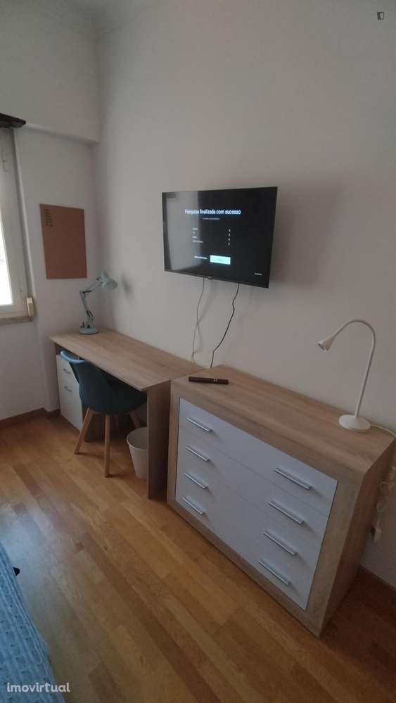 Quarto - localizado em Oeiras Lisbon - Grande imagem: 5/7