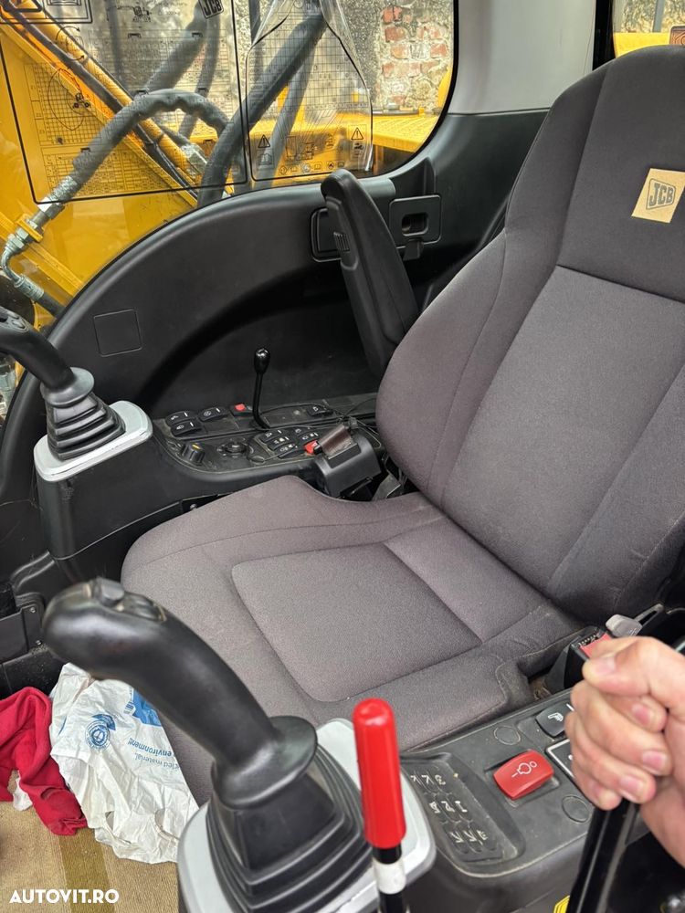 JCB JS145W+, 950 ore originale - 11