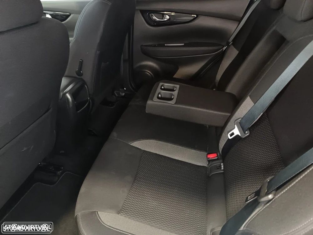 Nissan Qashqai 1.5 dCi Business Edition DCT - 27