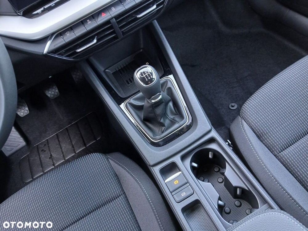 Skoda Octavia 1.5 TSI Drive Selection - 24