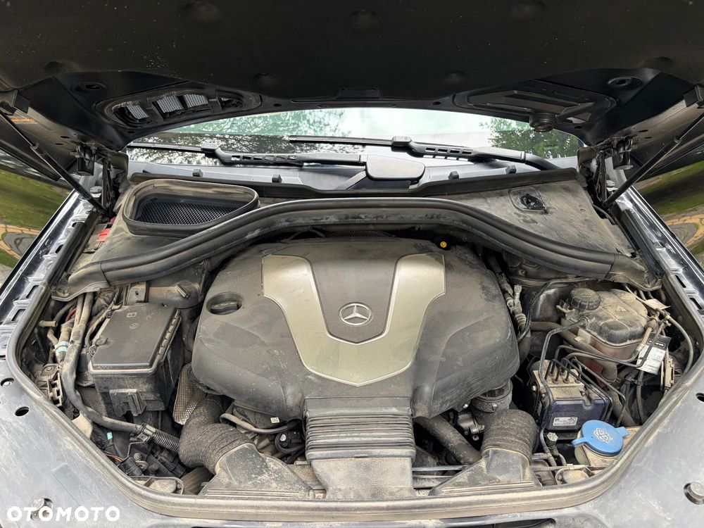 Mercedes-Benz GLE - 16